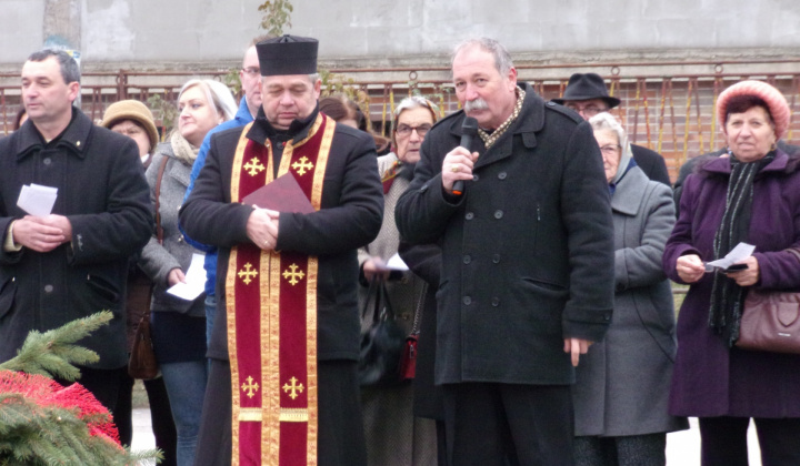 Adventi gyertyagyújtás 