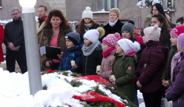 Adventi gyertyagyújtás 
